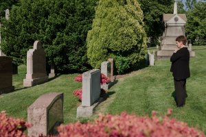 Buying A Burial Plot: Step-By-Step Guide To Choosing Your Plot