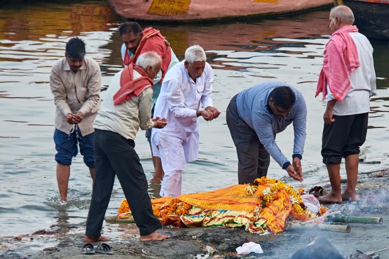 Hindu Funeral Rituals: What To Expect At A Hindu Funeral