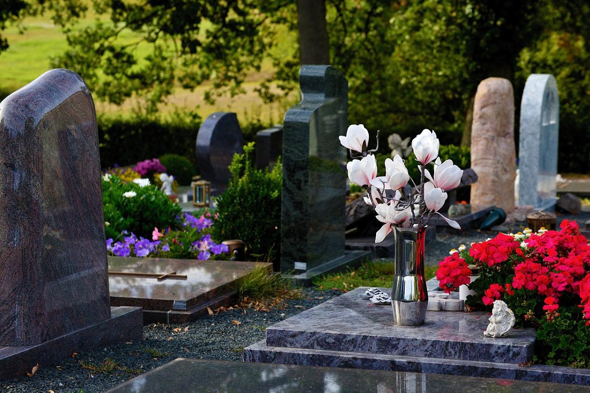 burial-plot-cost-how-much-is-a-burial-plot