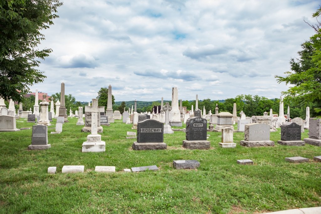 Congressional Cemetery headstones