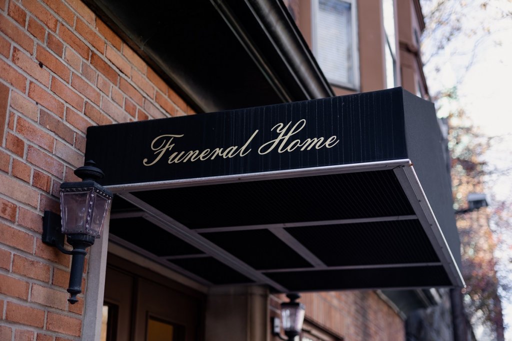 Choose a funeral home